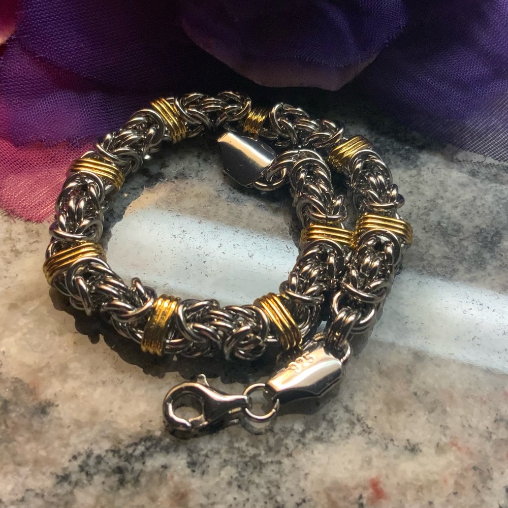 ♥️Brand new, stamped 925 silver with 18k plated gold Byzantine bracelet. - Picture 2 of 5